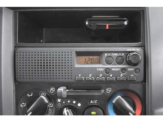 ISUZU ELF 2013 Image 31