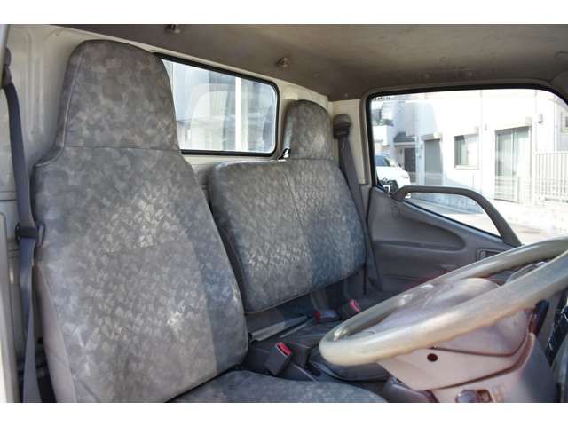 HINO DUTRO 2009 Image 31