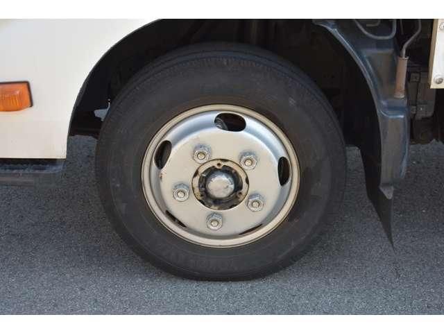 HINO DUTRO 2009 Image 31