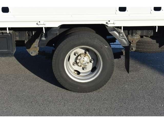 HINO DUTRO 2009 Image 31