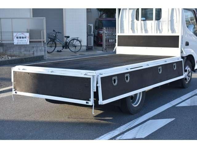 HINO DUTRO 2009 Image 31