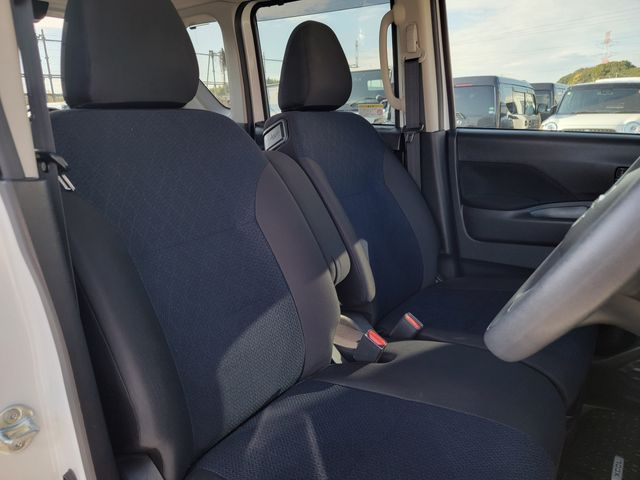 NISSAN ROOX 2022 Image 31