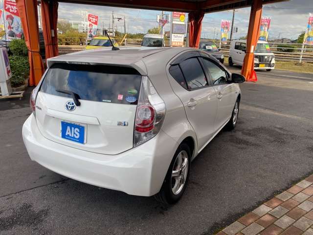 TOYOTA AQUA 2014 Image 31