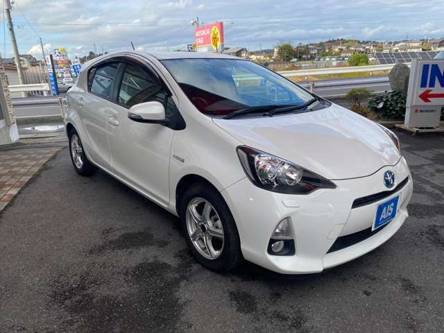 TOYOTA AQUA 2014 Image 31