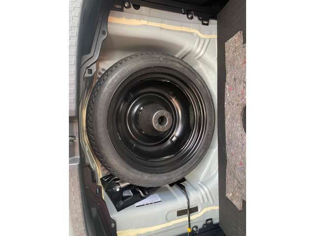 TOYOTA AQUA 2014 Image 31