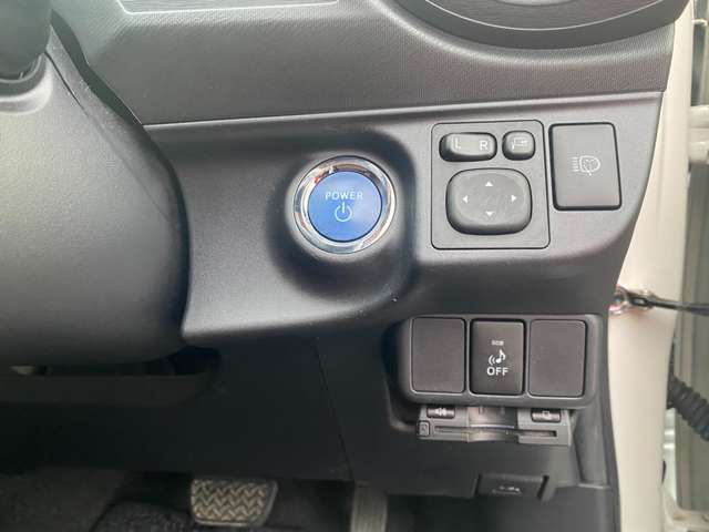 TOYOTA AQUA 2014 Image 31