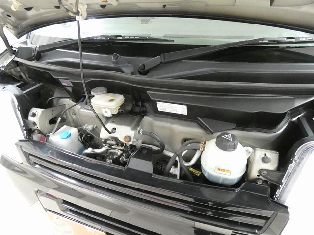 SUZUKI EVERY VAN 4WD 2018 Image 31