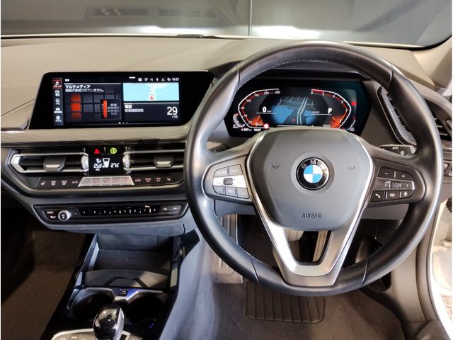 BMW 1SERIES 2023 Image 31