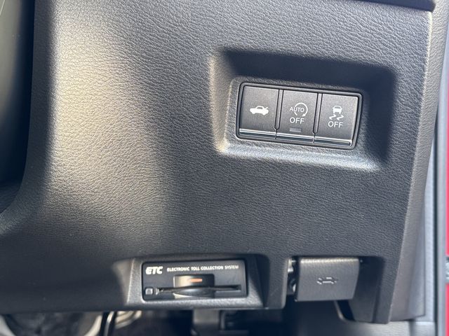 NISSAN SKYLINE 2016 Image 31