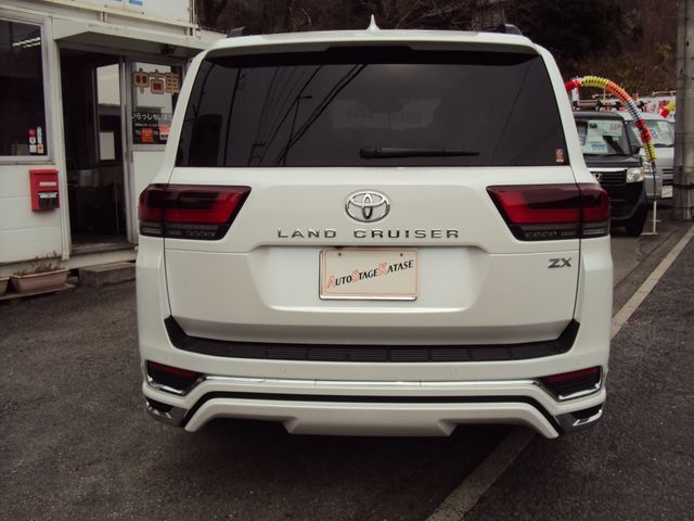 TOYOTA LANDCRUISER WAGON 2024 Image 31