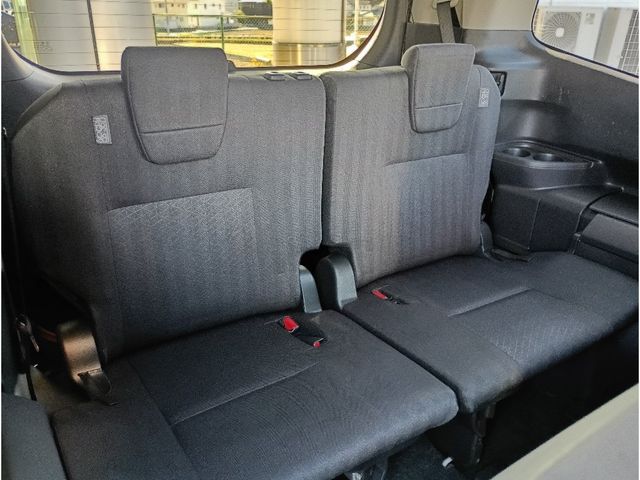 TOYOTA NOAH 2022 Image 31