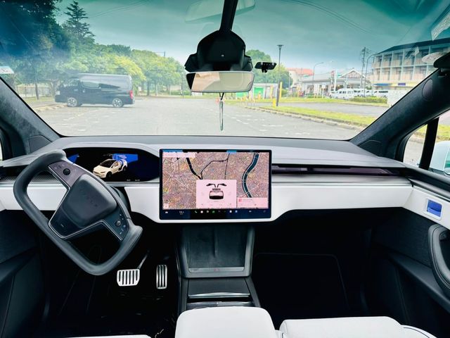 TESLA MODEL X 2024 Image 31