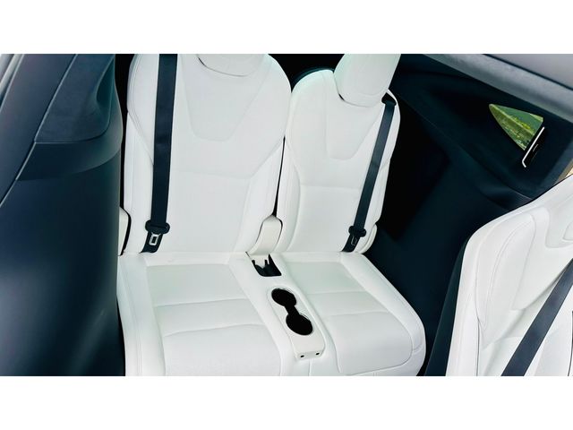 TESLA MODEL X 2024 Image 31