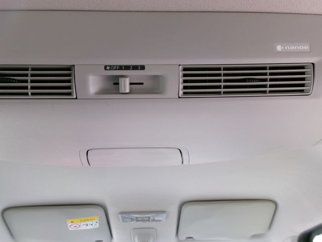 MITSUBISHI EK SPACE CUSTOM 4WD 2018 Image 31