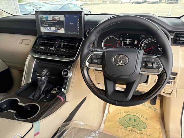 TOYOTA LANDCRUISER WAGON 2024 Image 31
