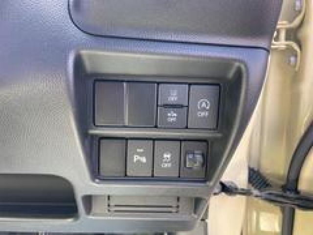 SUZUKI WAGON R 2021 Image 31