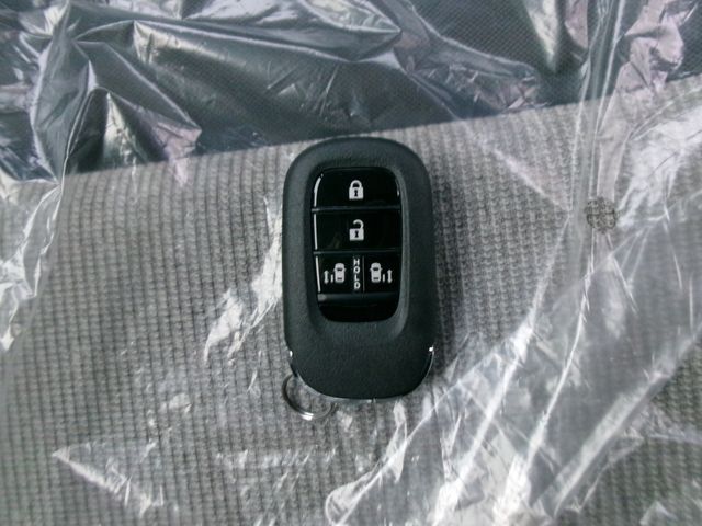 HONDA N BOX 2025 Image 31