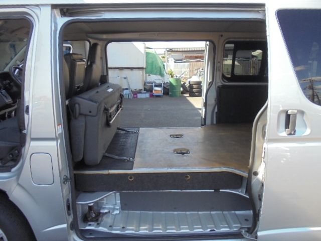 TOYOTA HIACE VAN 2WD 2014 Image 31