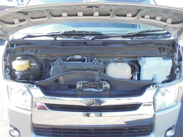 TOYOTA HIACE VAN 2WD 2014 Image 31