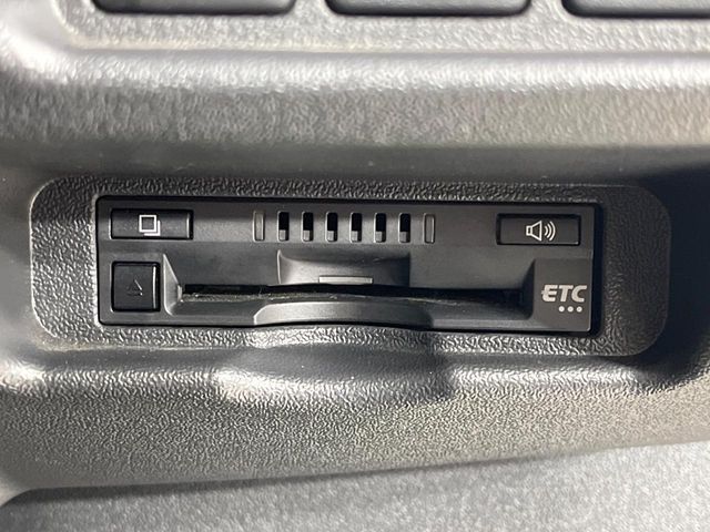 TOYOTA REGIUSACE VAN 1.25T 2018 Image 31