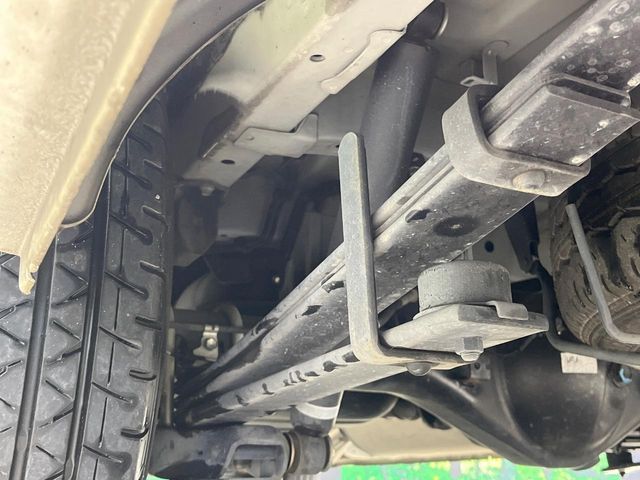 TOYOTA REGIUSACE VAN 1.25T 2018 Image 31