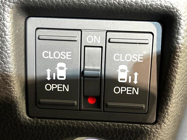 HONDA N BOX CUSTOM 2021 Image 31