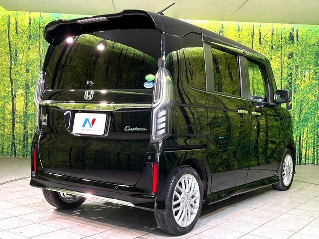 HONDA N BOX CUSTOM 2021 Image 31