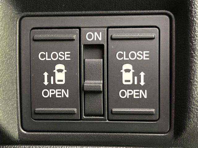 HONDA N BOX CUSTOM 2024 Image 31