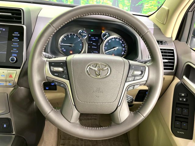 TOYOTA LANDCRUISER PRADO 2022 Image 31