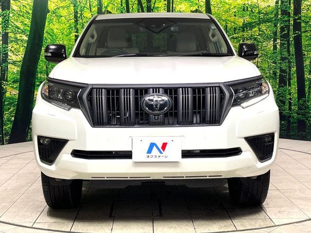 TOYOTA LANDCRUISER PRADO 2022 Image 31