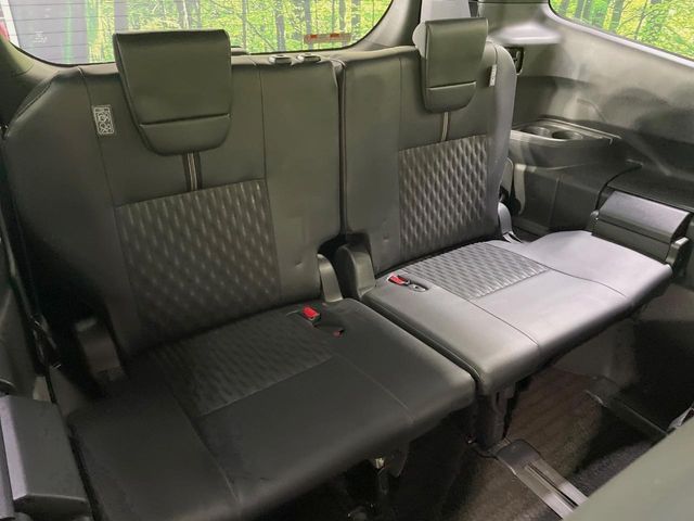 TOYOTA NOAH HYBRID 2023 Image 31