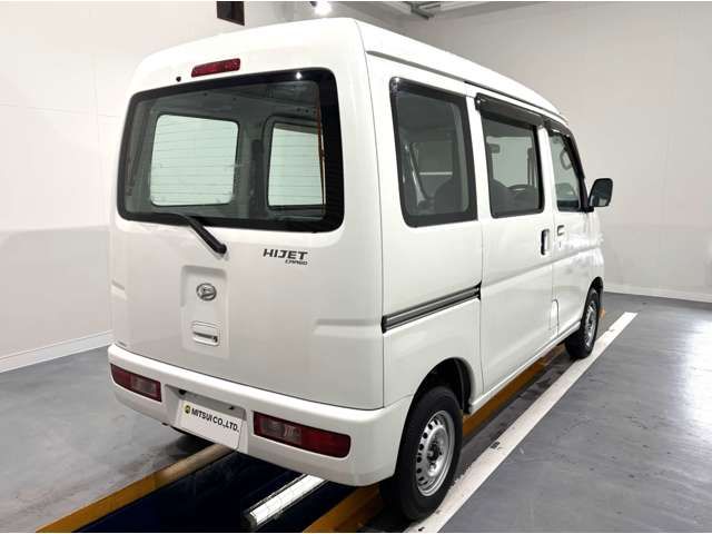 DAIHATSU HIJET CARGO 4WD 2012 Image 31