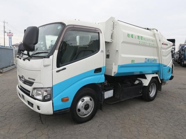 HINO DUTRO 2017 Image 31