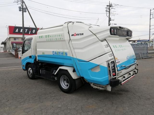 HINO DUTRO 2017 Image 31