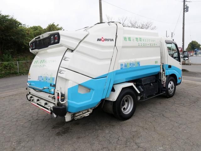 HINO DUTRO 2017 Image 31