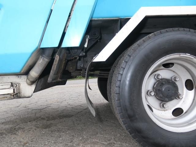 HINO DUTRO 2017 Image 31