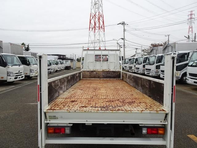 MITSUBISHI CANTER 2017 Image 31