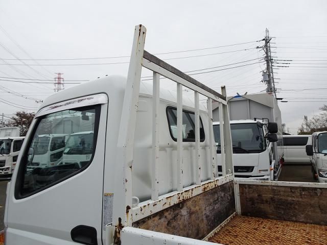 MITSUBISHI CANTER 2017 Image 31