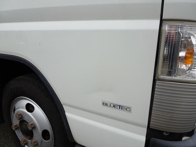 MITSUBISHI CANTER 2017 Image 31