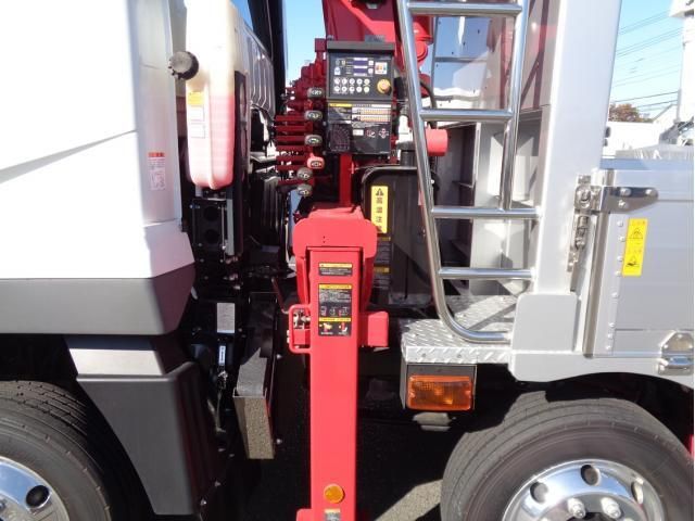 MITSUBISHI FUSOU SUPER GREAT 2024 Image 31