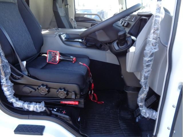 MITSUBISHI FUSOU SUPER GREAT 2024 Image 31