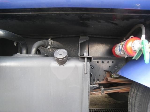 ISUZU ELF 2009 Image 31