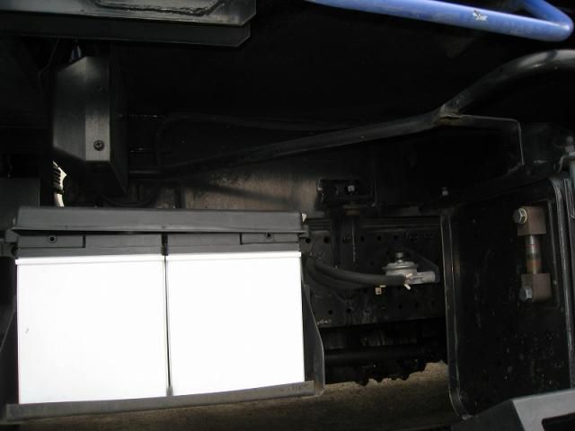 ISUZU ELF 2009 Image 31