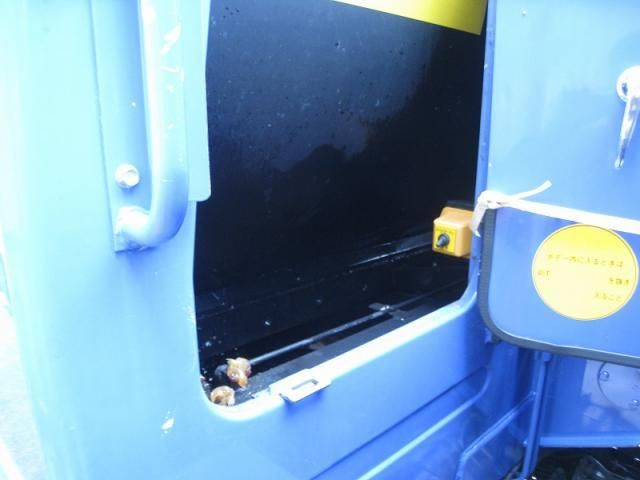 ISUZU ELF 2009 Image 31