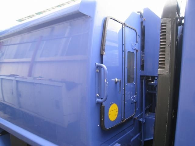 ISUZU ELF 2009 Image 31