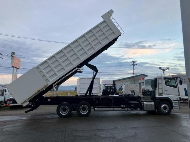 MITSUBISHI FUSOU SUPER GREAT 2025 Image 31