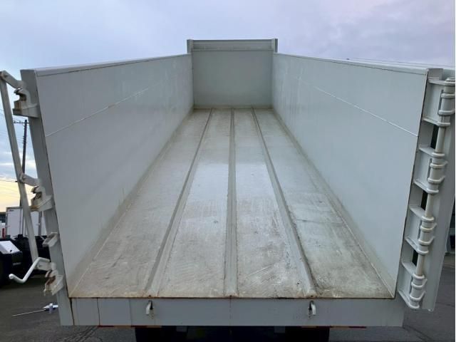 MITSUBISHI FUSOU SUPER GREAT 2025 Image 31