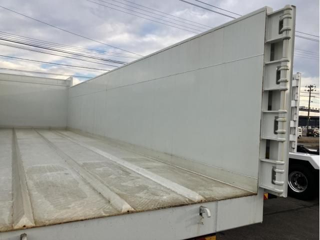 MITSUBISHI FUSOU SUPER GREAT 2025 Image 31