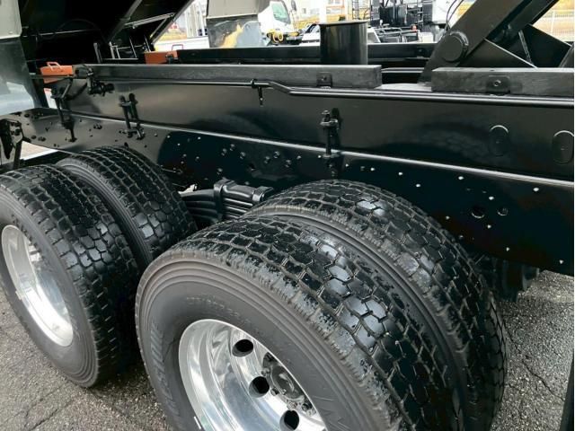 MITSUBISHI FUSOU SUPER GREAT 2025 Image 31