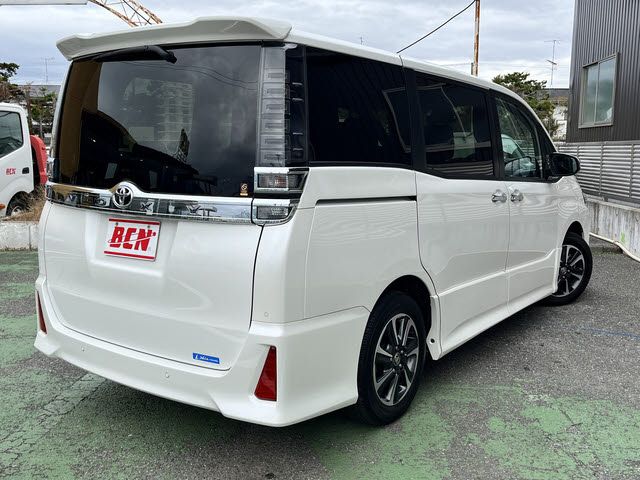 TOYOTA VOXY 2020 Image 31